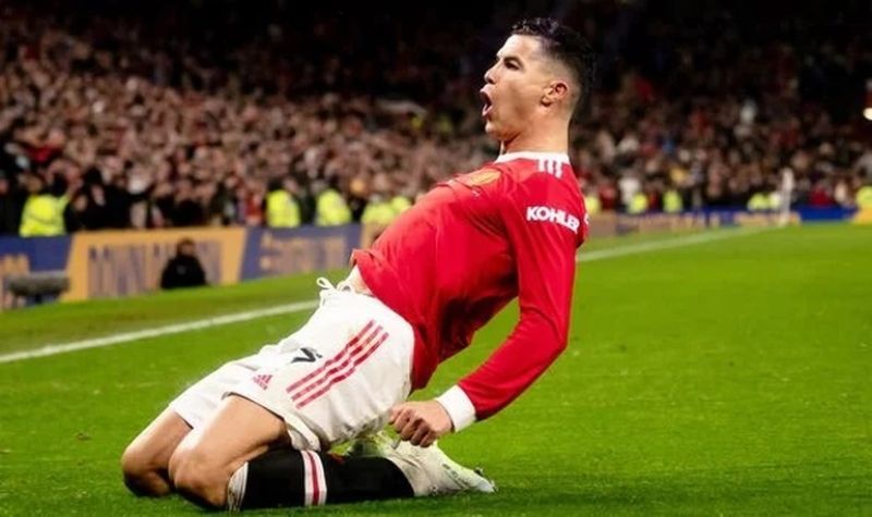 Vui đến phát khóc: Ronaldo ăn mừng thế nào sau khi ghi bàn?